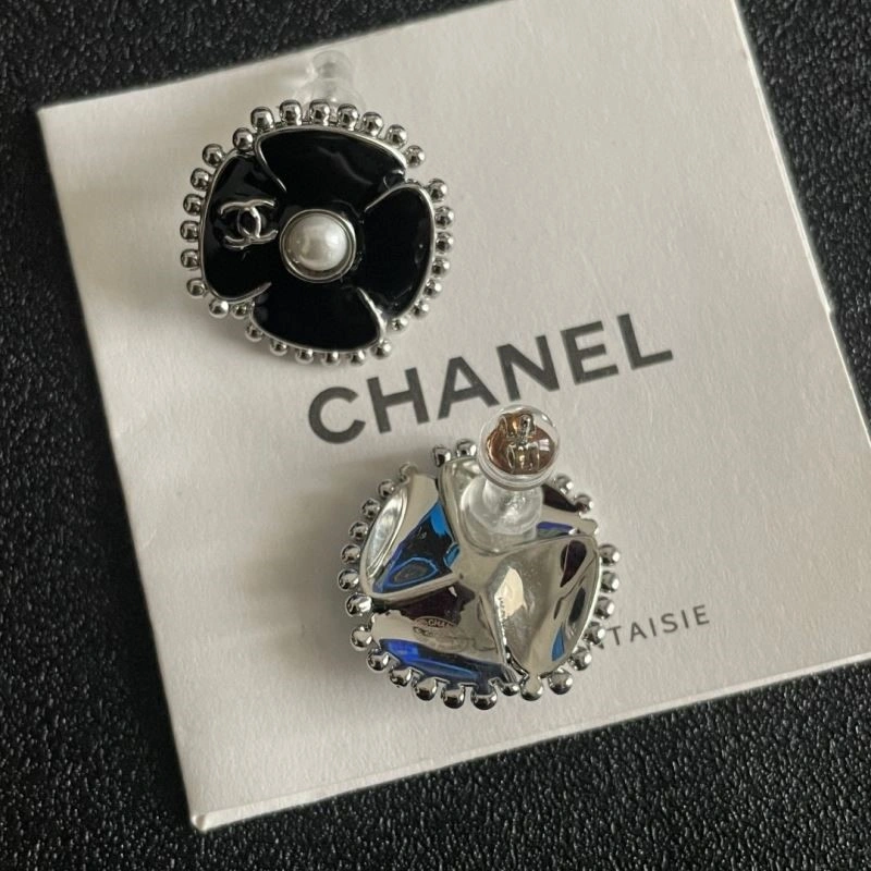 Chanel Earrings Affordable 223953