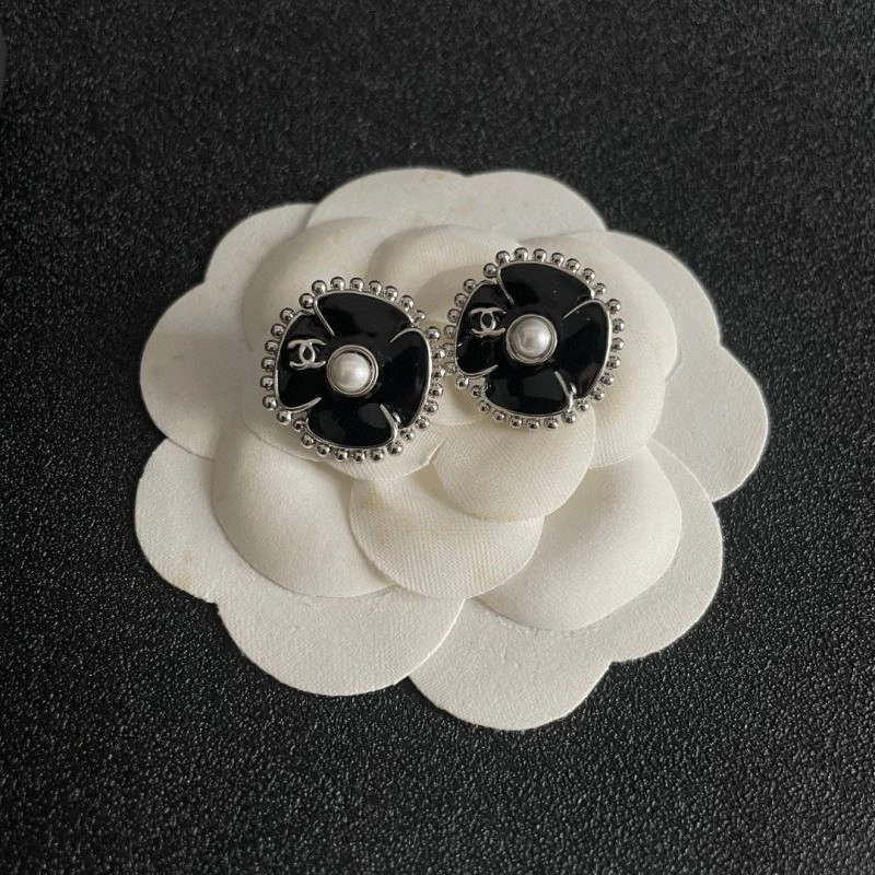 Chanel Earrings Affordable 223953