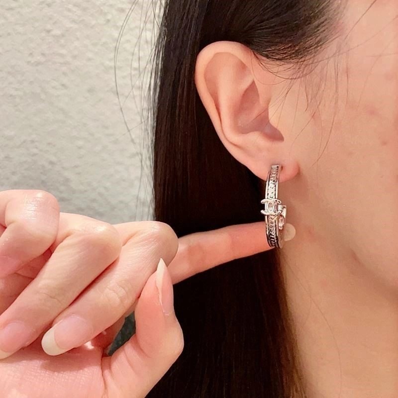 Affordable Chanel Earrings 223912