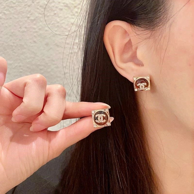 HighQuality Chanel Earrings 223879