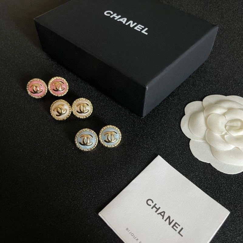 Compact Chanel Earrings 223862