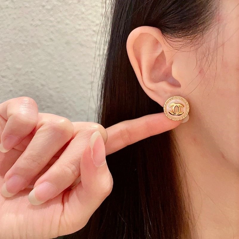 Compact Chanel Earrings 223862
