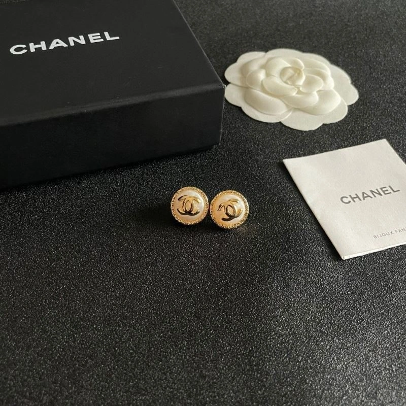 Compact Chanel Earrings 223862
