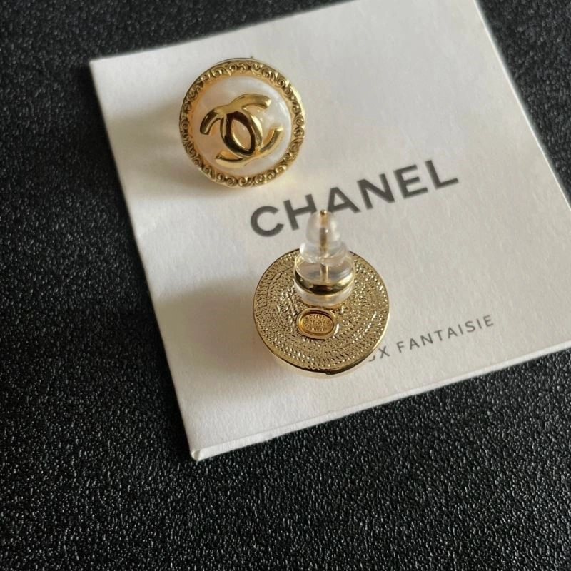 Compact Chanel Earrings 223862