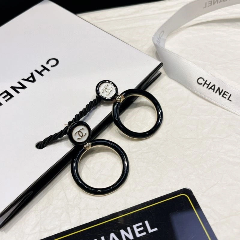 Modern Chanel Earrings 223868