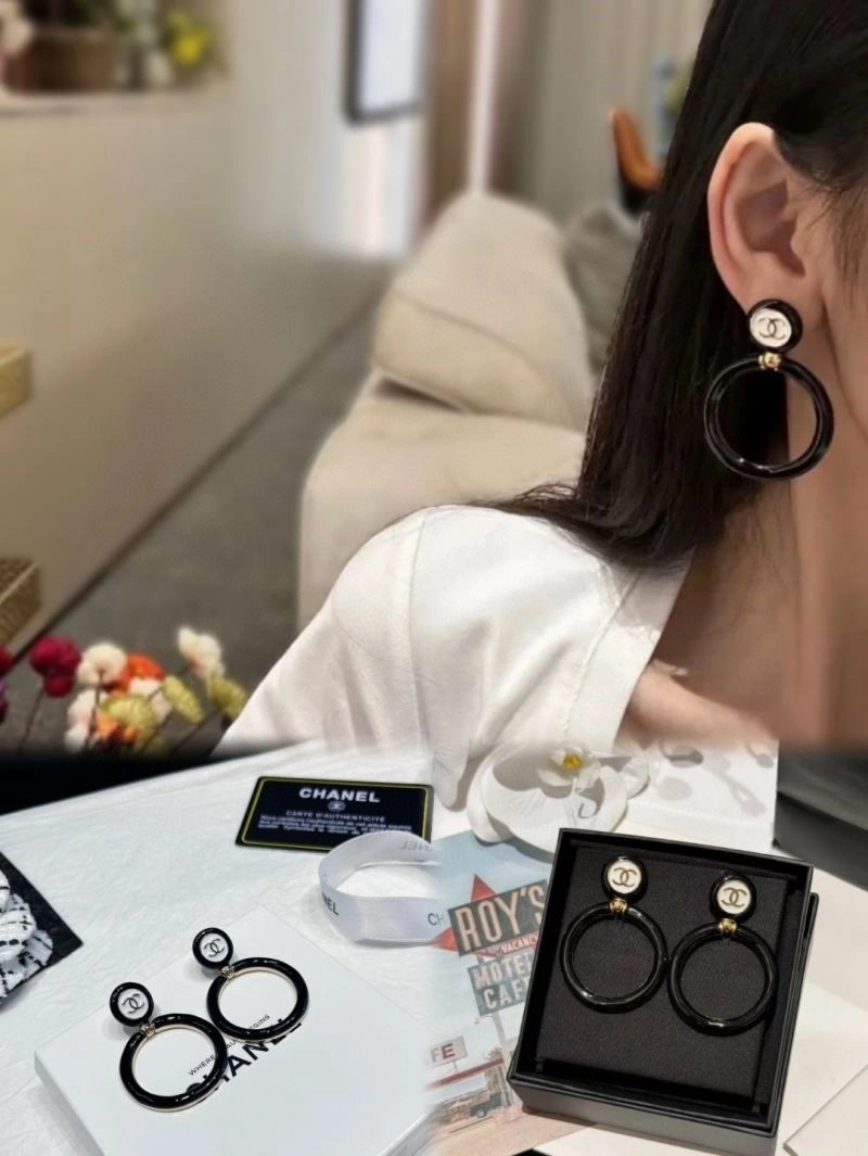 Modern Chanel Earrings 223868