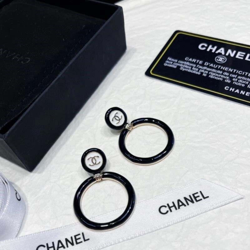 Modern Chanel Earrings 223868