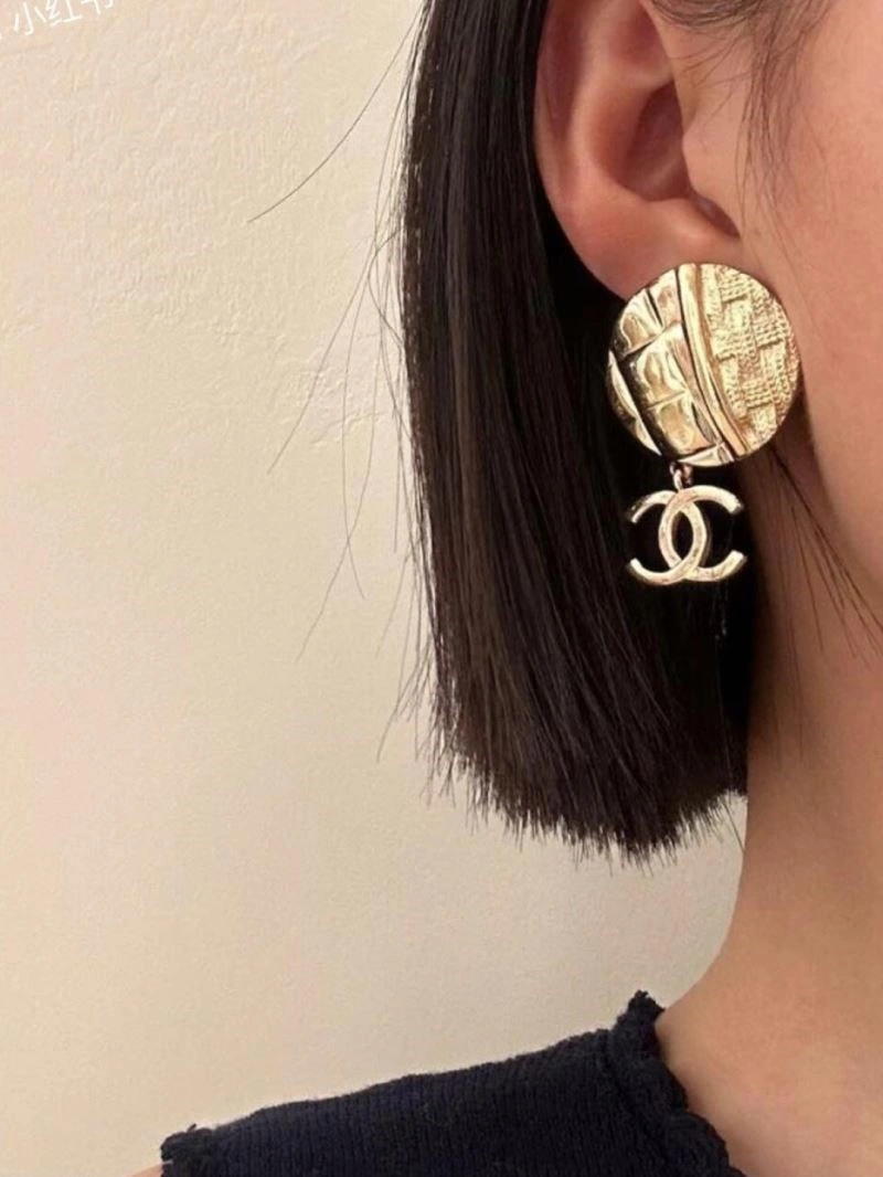 Chanel Earrings WellDesigned 223861
