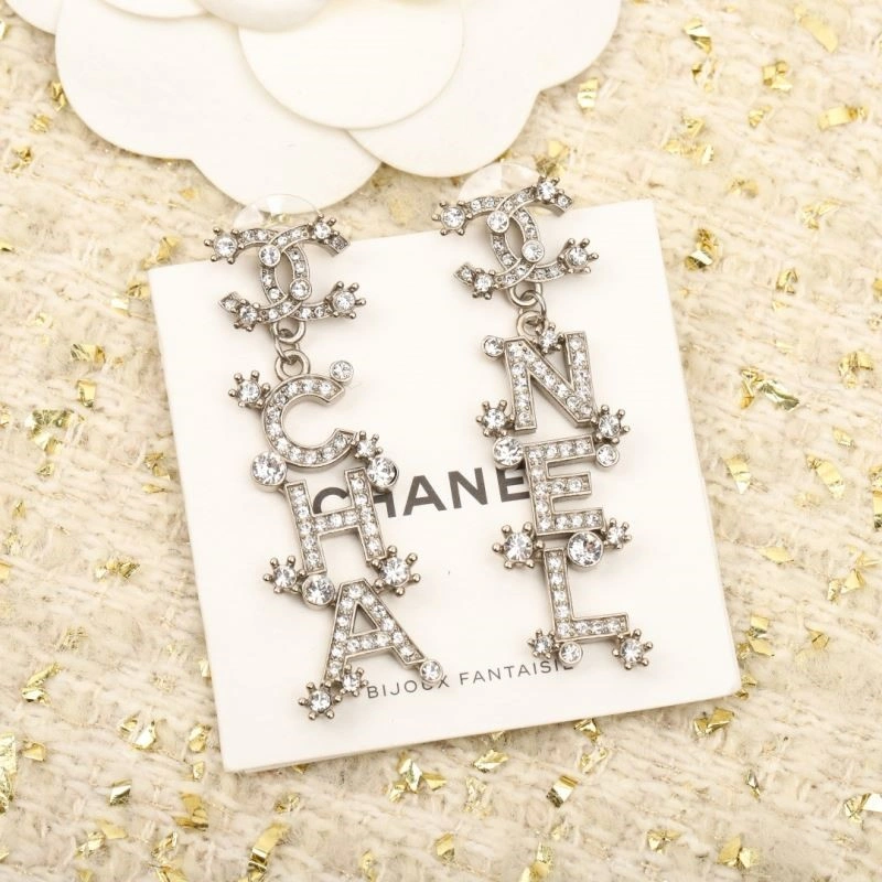 Chanel Earrings Affordable 223860