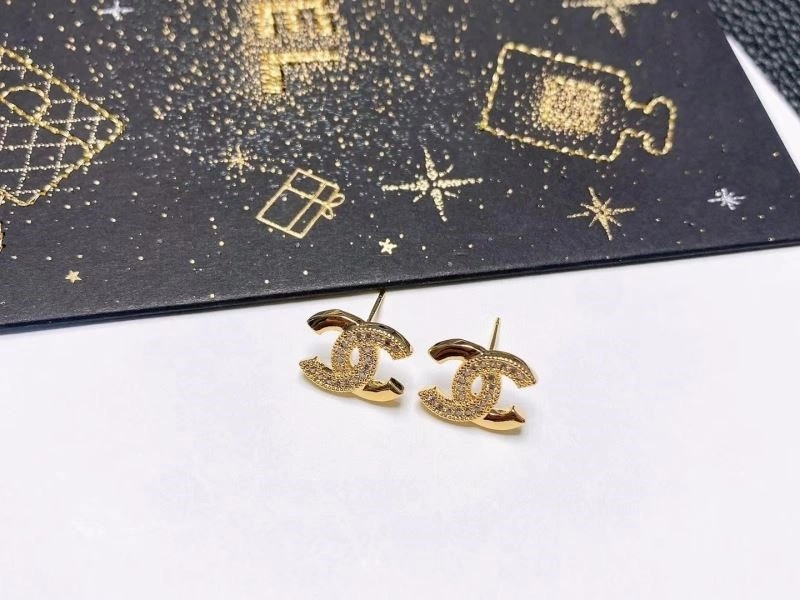 Minimalist Chanel Earrings 223924