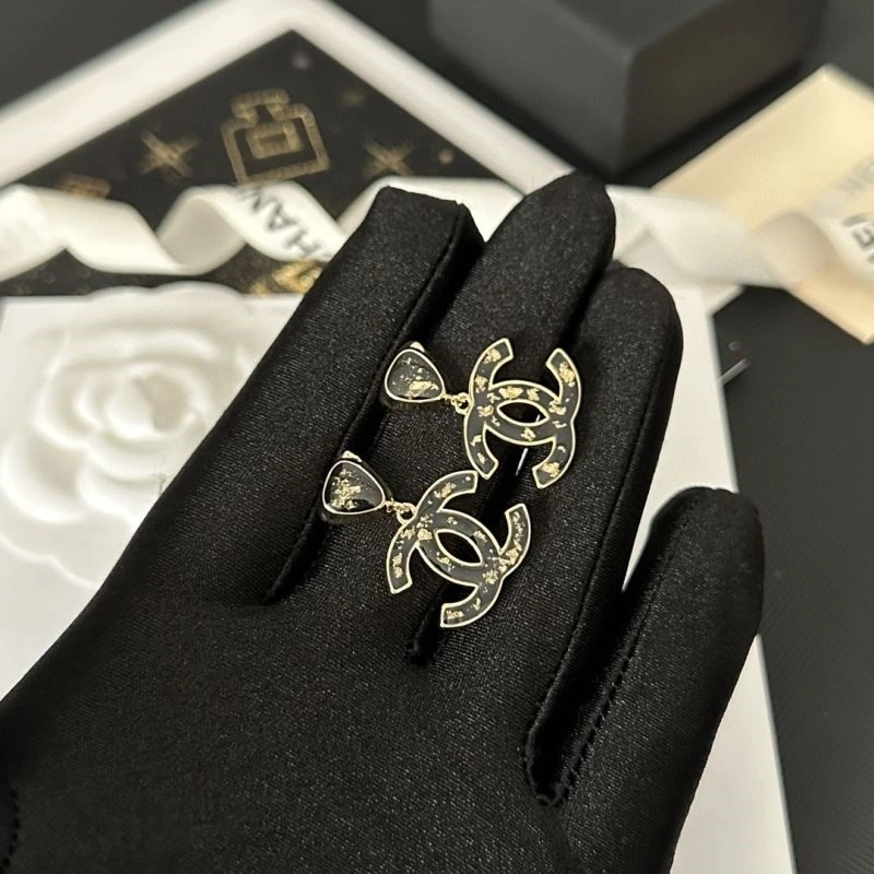 Chanel Earrings Modern 223891