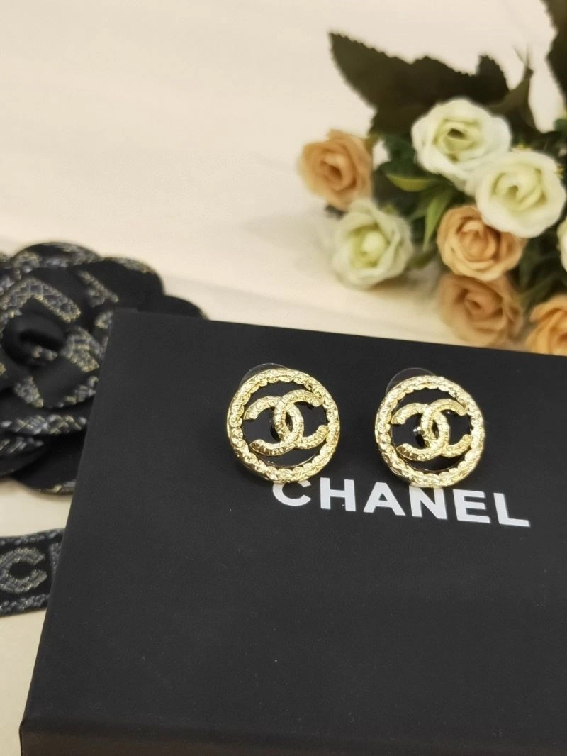 Chanel Earrings Lightweight 223844