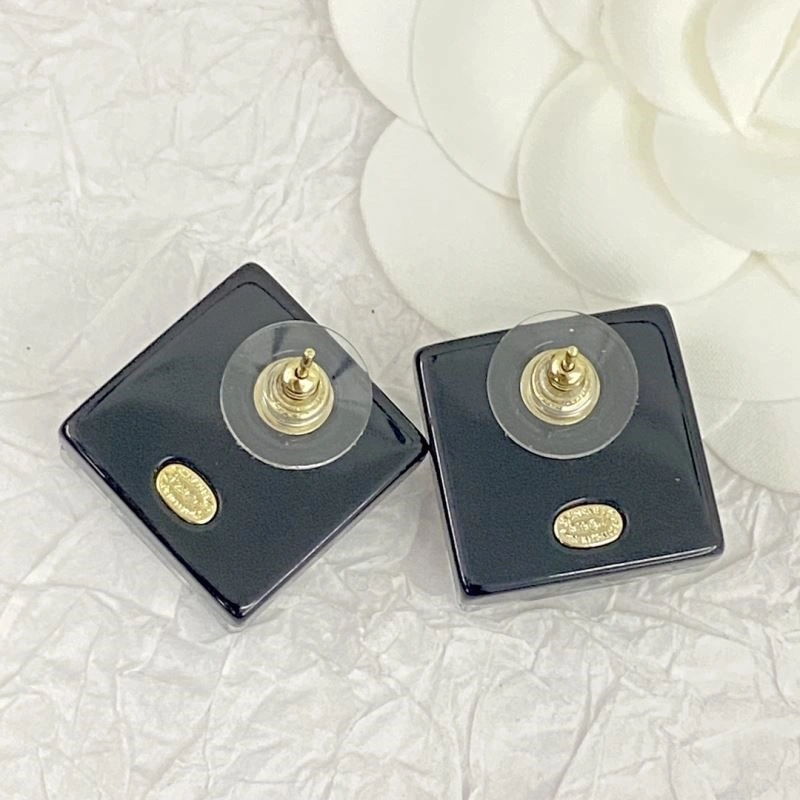 Chanel Earrings Youthful 223846