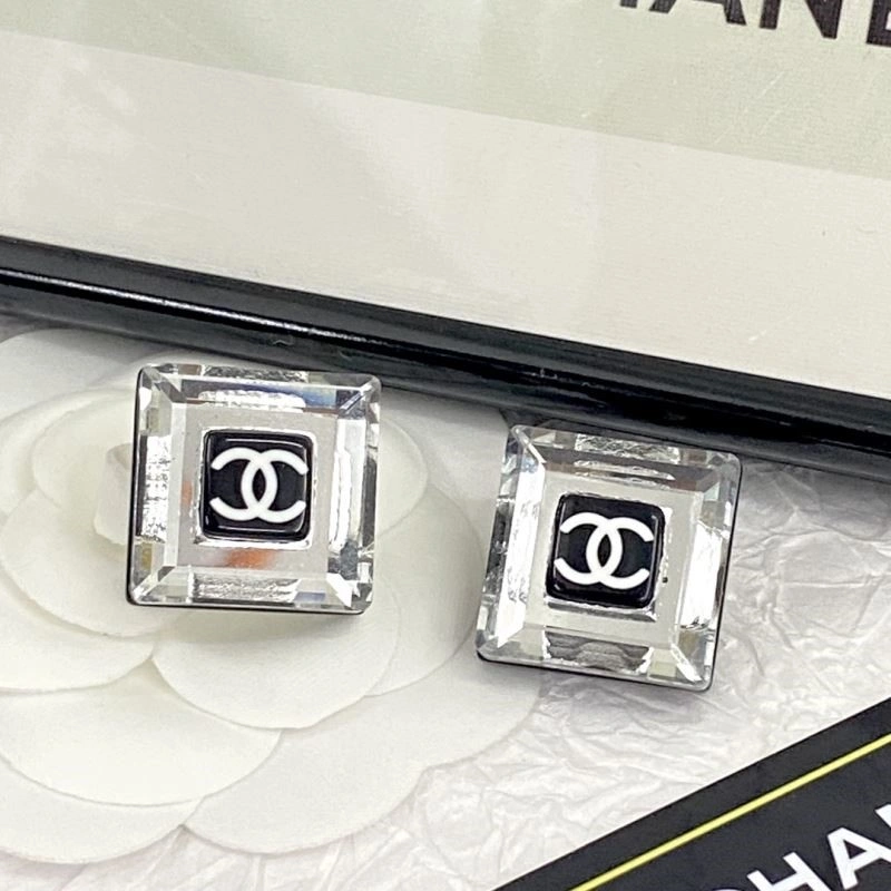 Chanel Earrings Youthful 223846