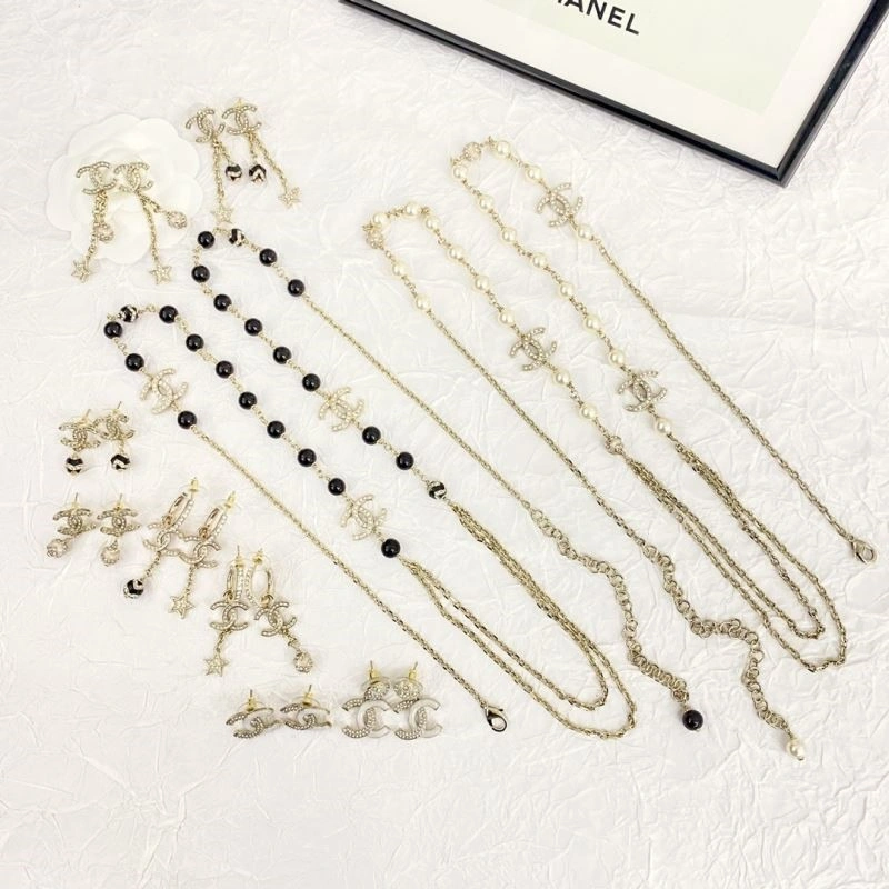 GoAnywhere Chanel Earrings 223830