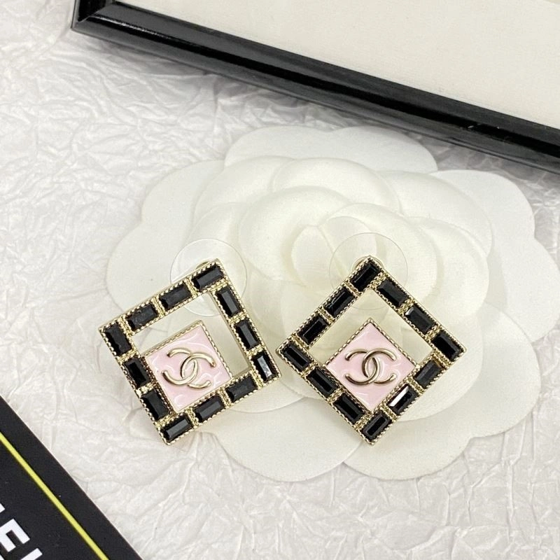 HighPerformance Chanel Earrings 223839