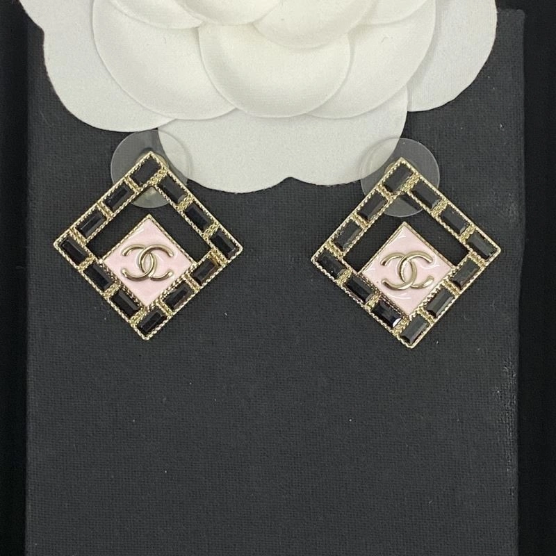 HighPerformance Chanel Earrings 223839