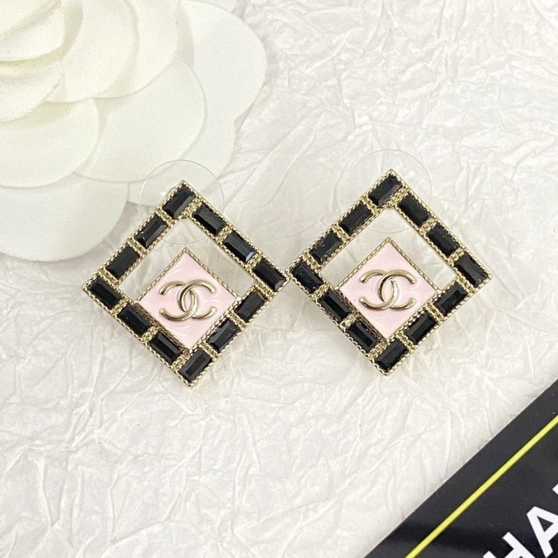 HighPerformance Chanel Earrings 223839