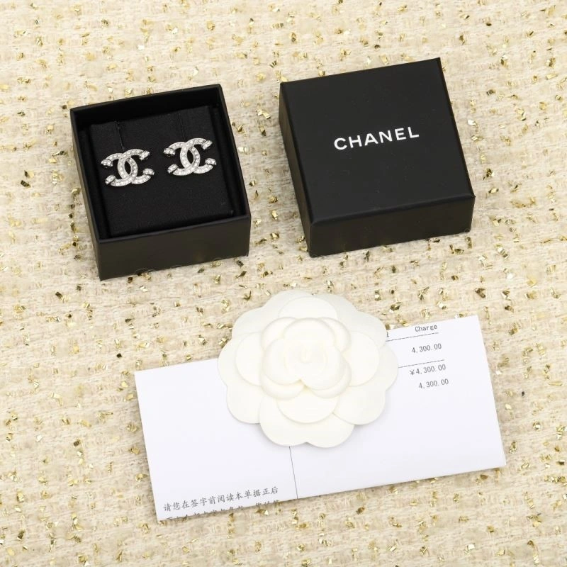 Chanel Earrings Stylish 223835