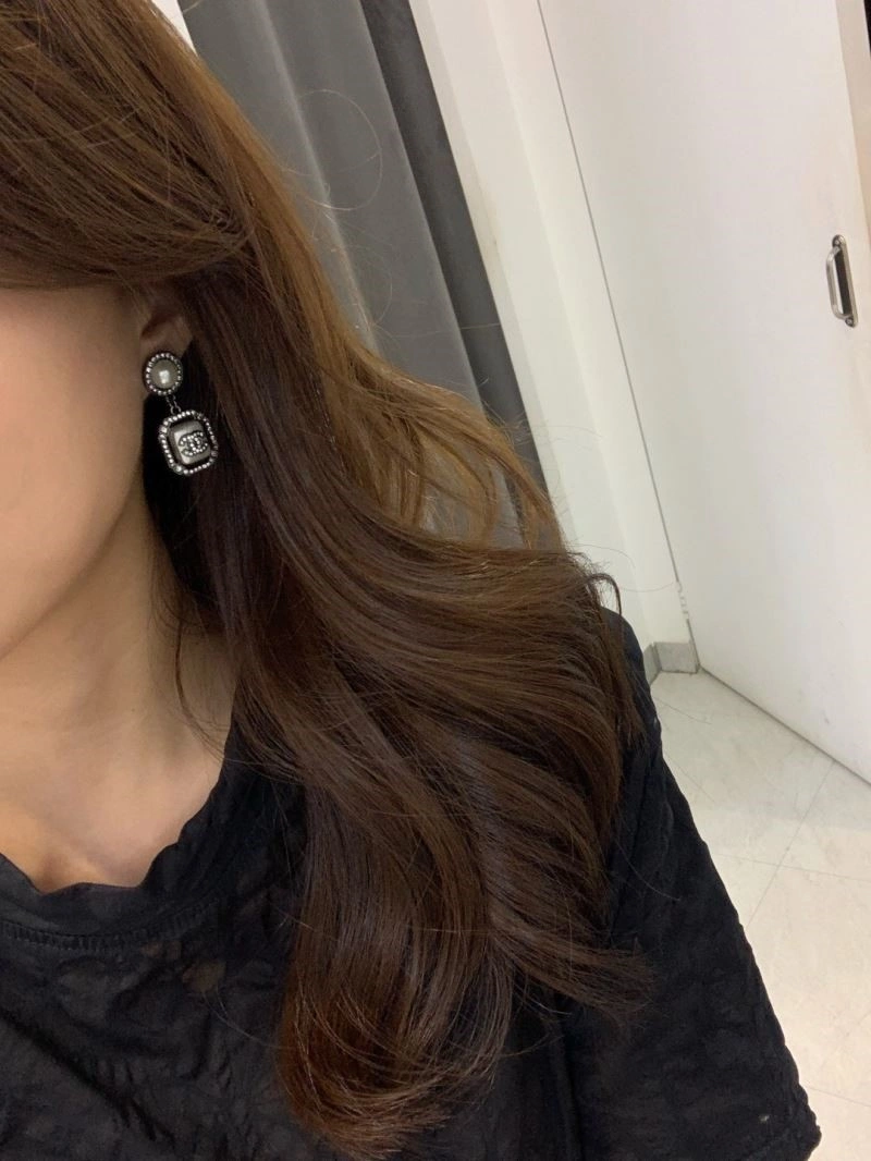 Chanel Earrings Comfortable 223828