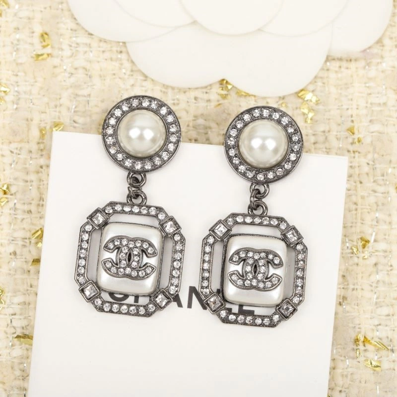 Chanel Earrings Breathable 223887