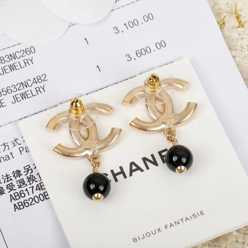 Sustainable Chanel Earrings 223838