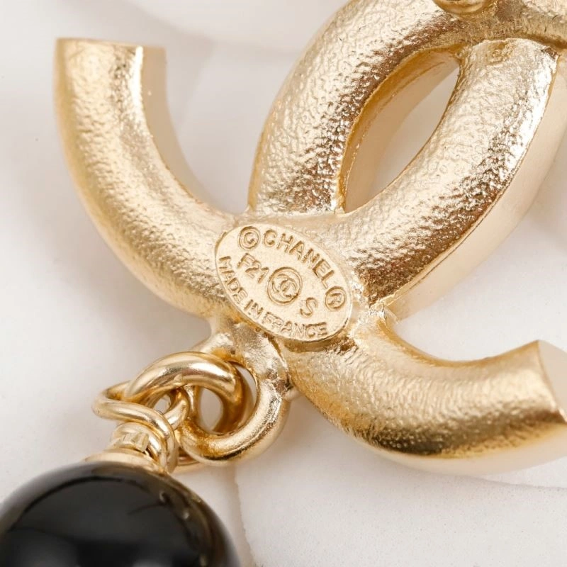 Sustainable Chanel Earrings 223838