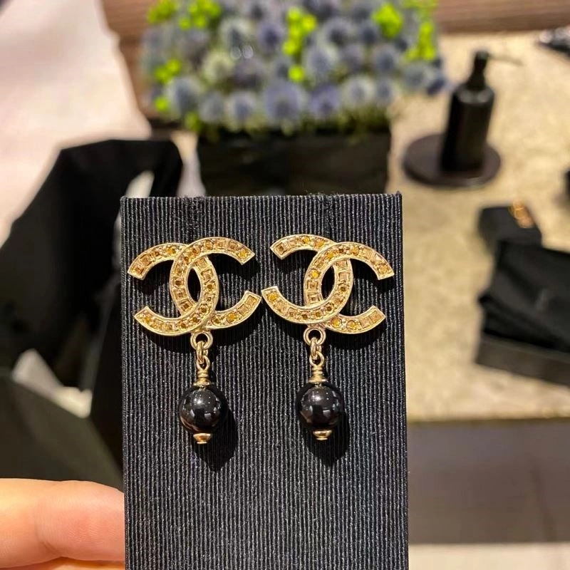Sustainable Chanel Earrings 223838
