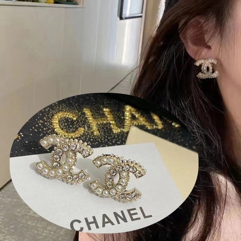 Chanel Earrings EasyMatch 223829
