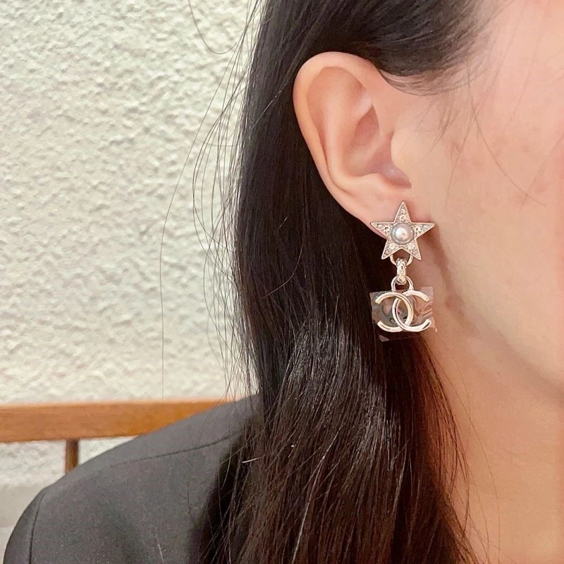 Durable Chanel Earrings 223820