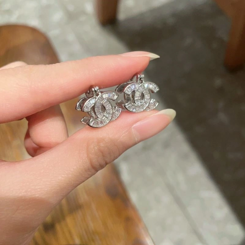 Chanel Earrings Functional 223803