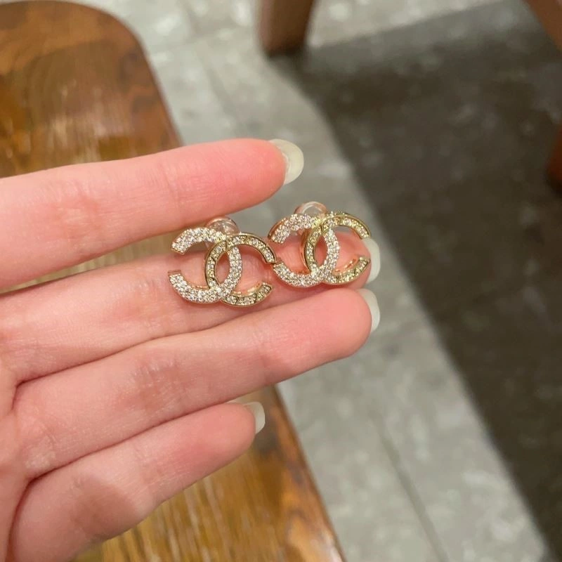 Chanel Earrings Stretchable 223811