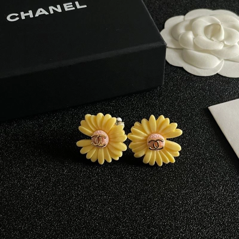 Chanel Earrings UrbanChic 223799