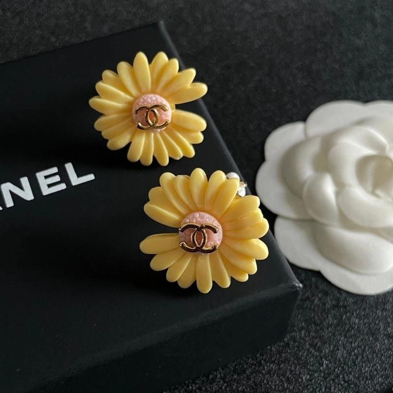 Chanel Earrings UrbanChic 223799