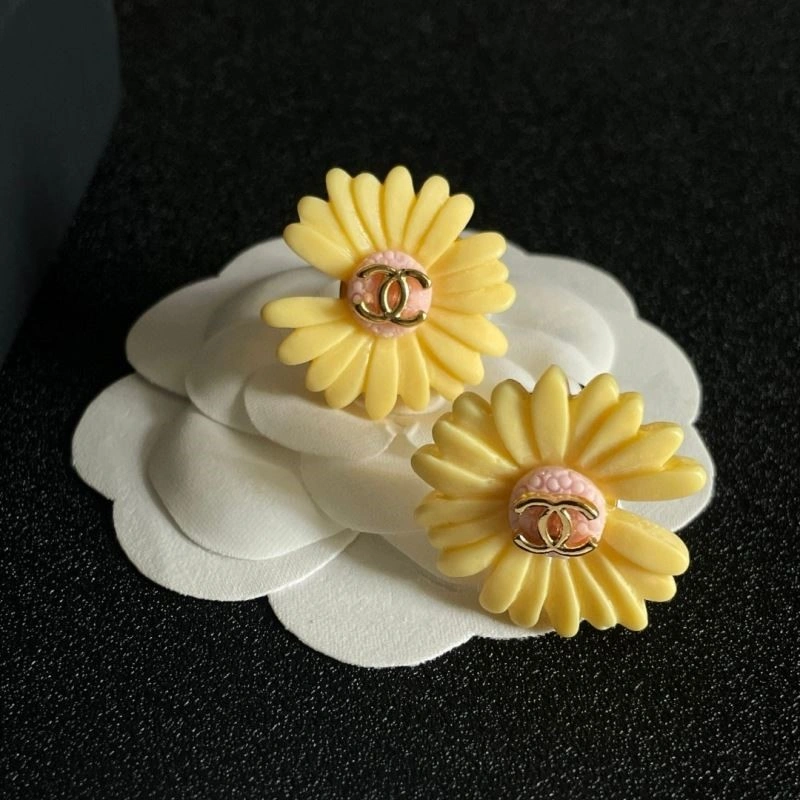 Chanel Earrings UrbanChic 223799