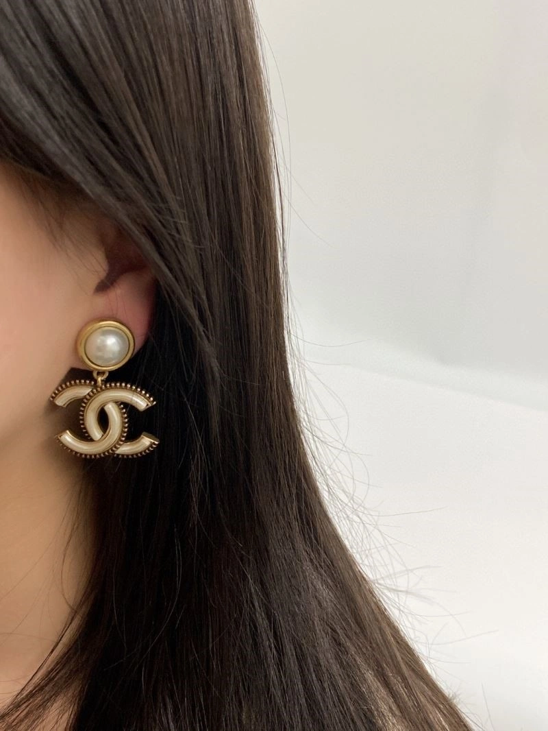 BestValue Chanel Earrings 223848