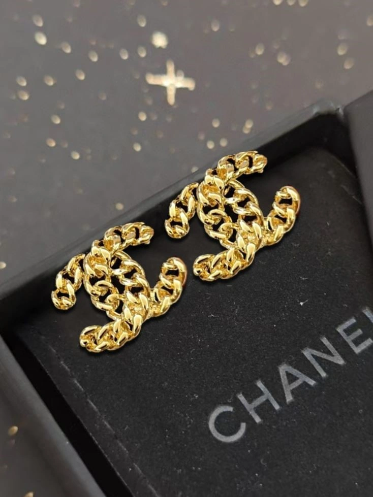 Chanel Earrings Efficient 223789