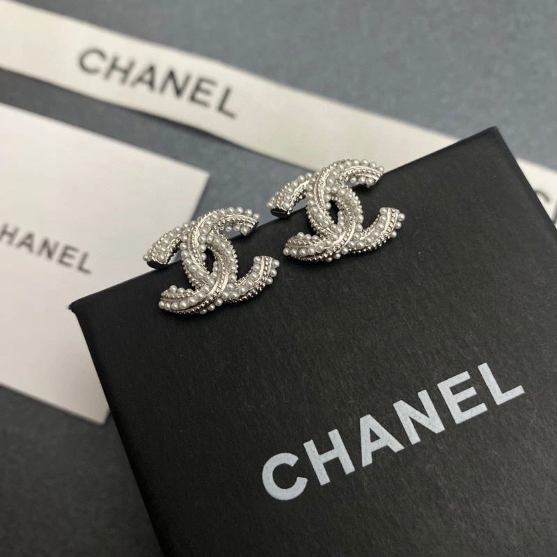Chanel Earrings Sophisticated 223782