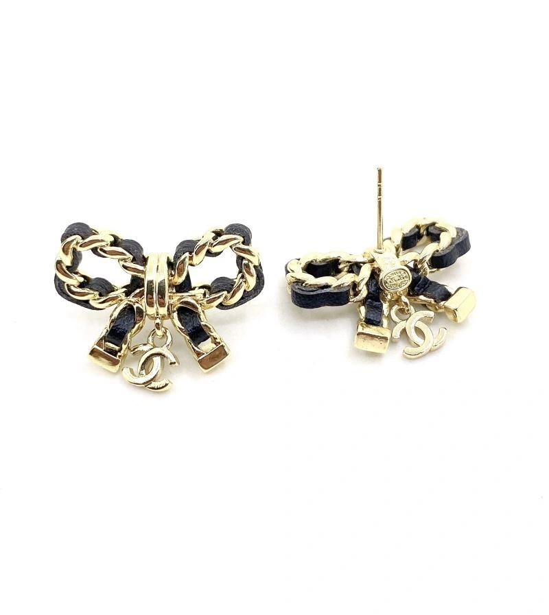 Refined Chanel Earrings 223847