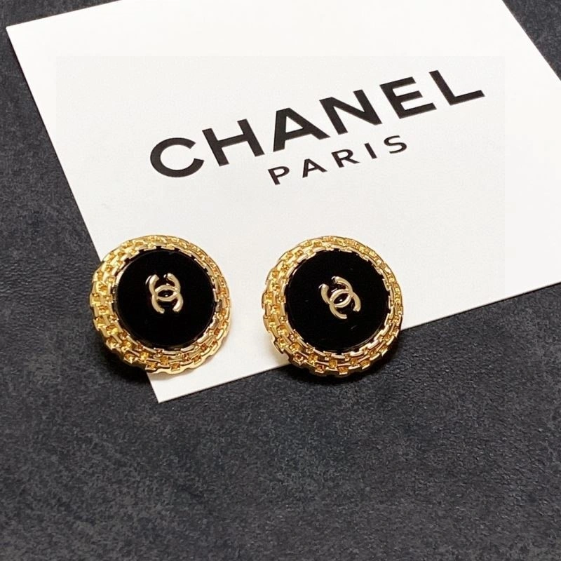 Chanel Earrings Sleek 223790