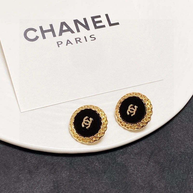 Chanel Earrings Sleek 223790