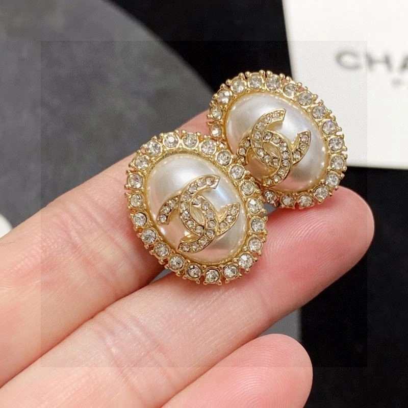 Chanel Earrings MultiPurpose 223787