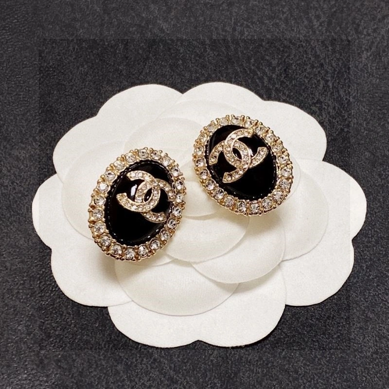 Timeless Chanel Earrings 223866