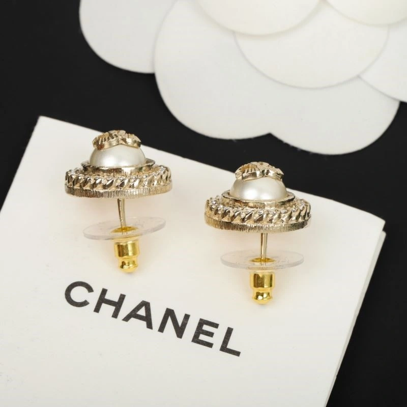 Chanel Earrings Neat 223774