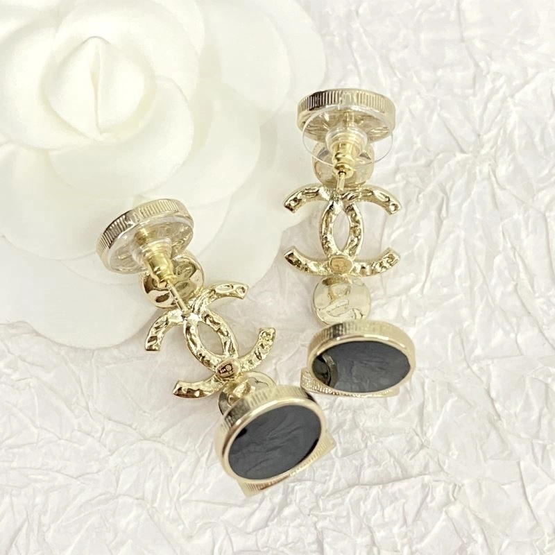 Chanel Earrings Affordable 223771