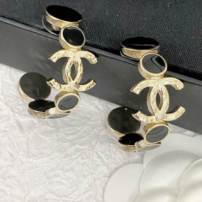 Chanel Earrings Affordable 223771