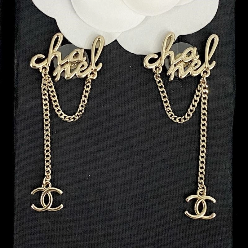 Vibrant Chanel Earrings 223843