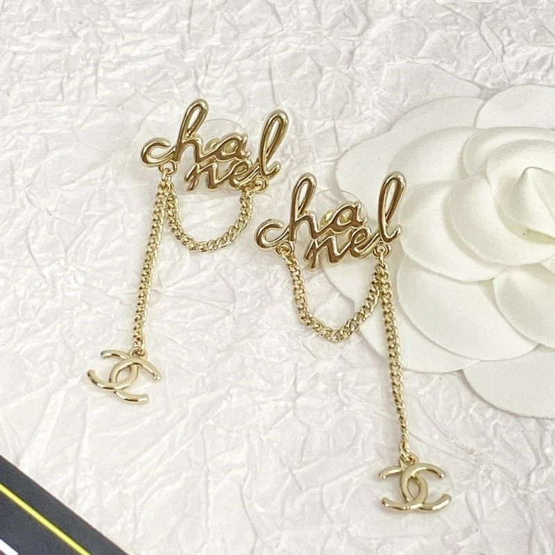 Vibrant Chanel Earrings 223843