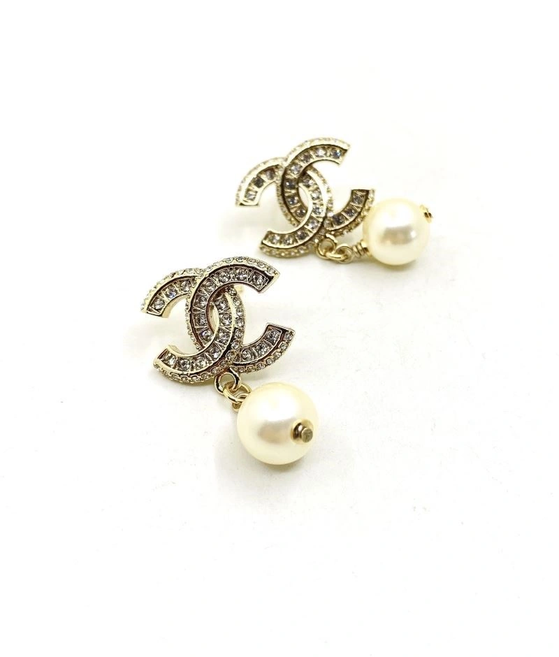 Chanel Earrings Refined 223809