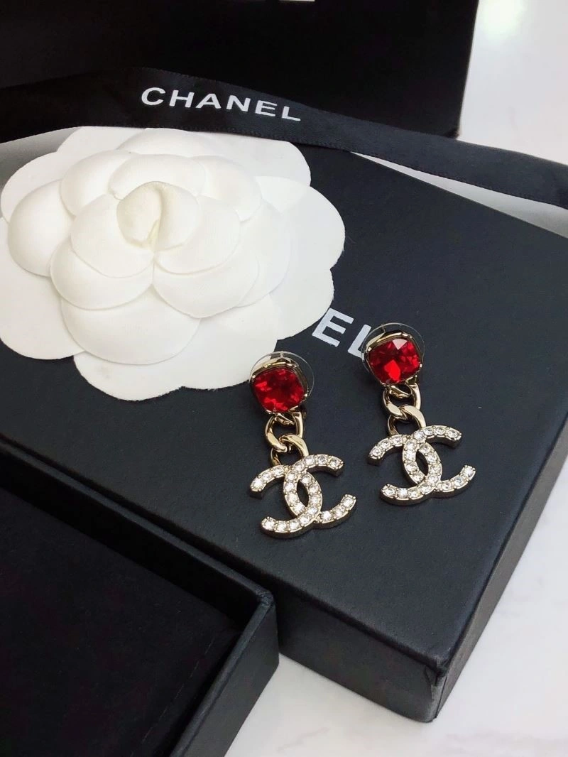 Trendy Chanel Earrings 223757
